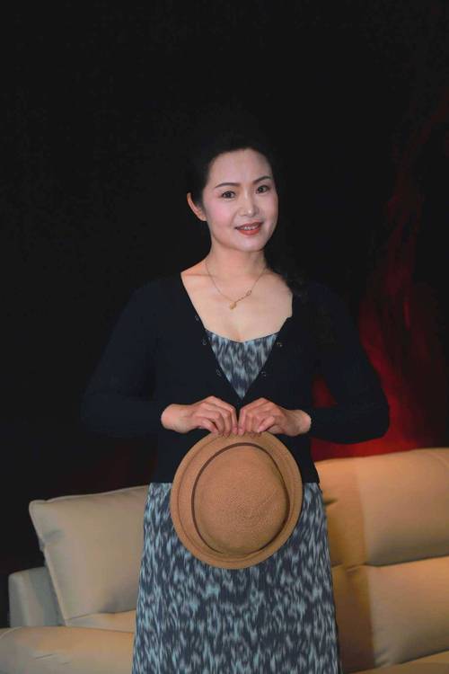 精品少妇人妻久久久的相关介绍